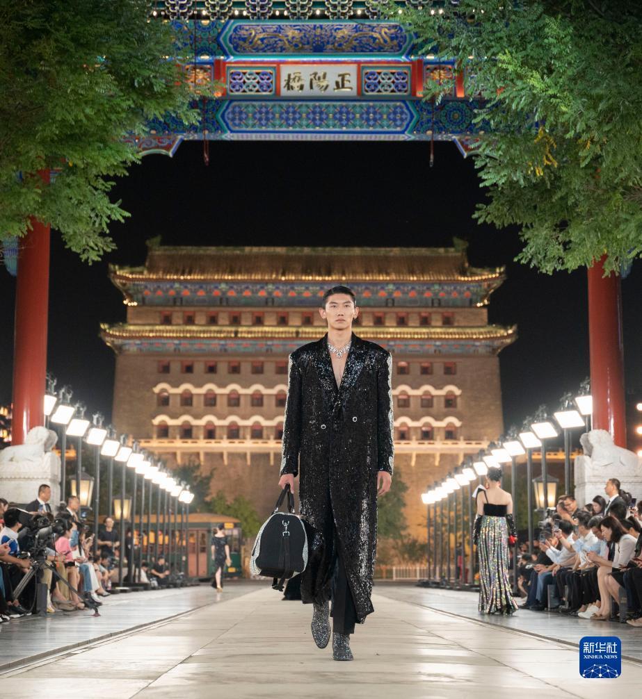 连线老虎机手机现金版